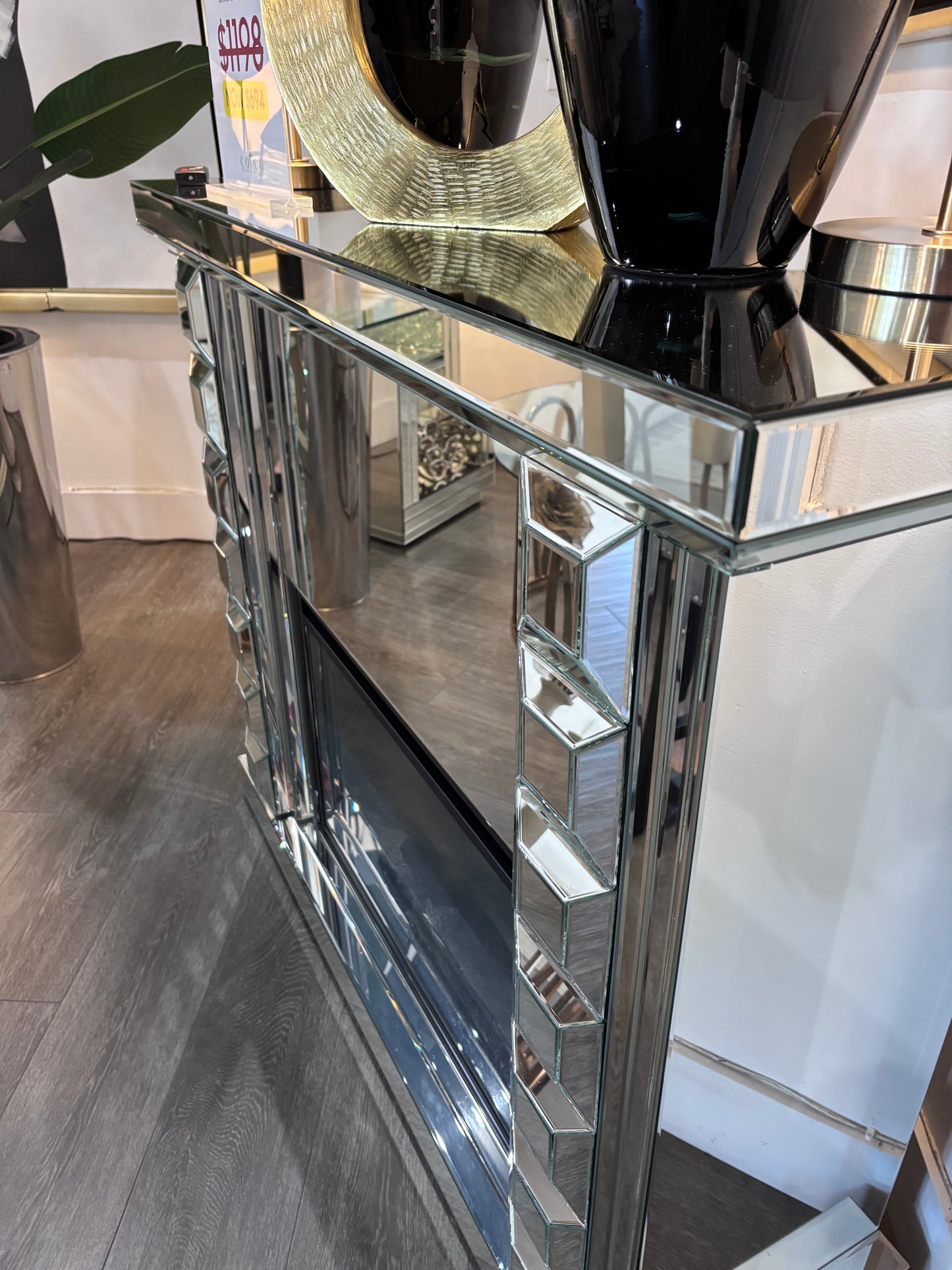 laura mirrored fireplace