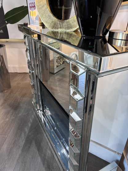Laura Mirrored Fireplace
