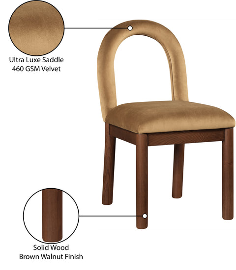Greer Saddle Velvet Upholstered Dining Chair , 1 Piece (Style 3)