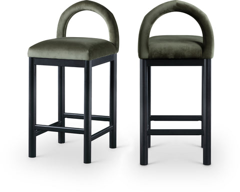 Greer Green Velvet Upholstered Counter Stool , 1 Piece (Style 1)