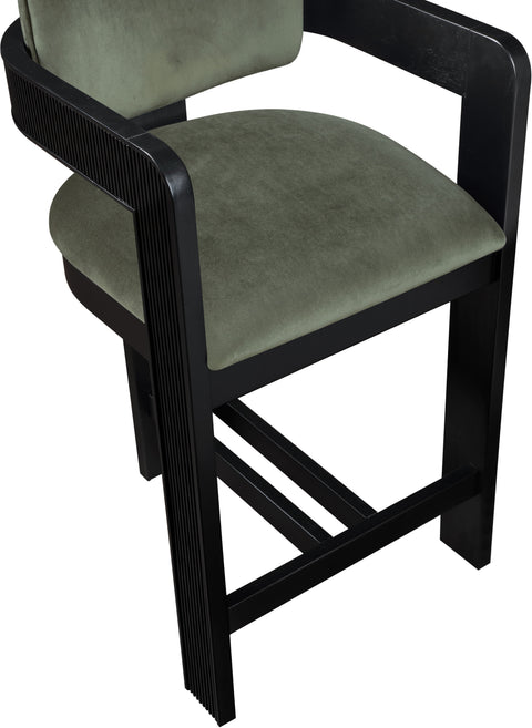 Selene Green Velvet Upholstered Counter Stool , 1 Piece (Style 1)