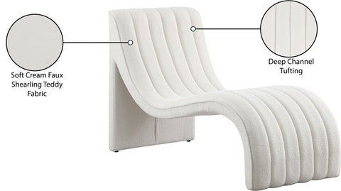 Jardin Cream Teddy Fabric Chaise Cream