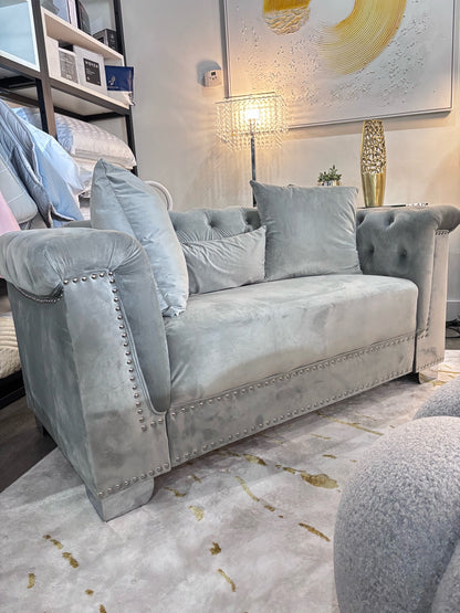 Bowery Gray Velvet Lovseat