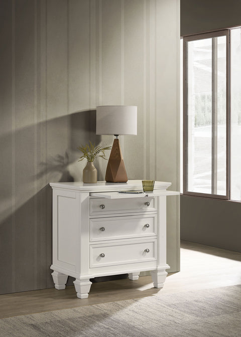 Jackie Beach 3-drawer Nightstand Cream WhiteCream White
