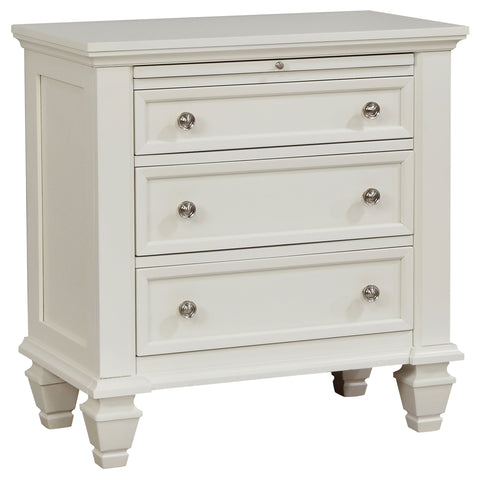 Elton Beach 5-piece Queen Bedroom Set Cream White