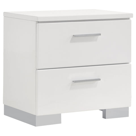 Zabka 4-piece Queen Bedroom Set White High Gloss