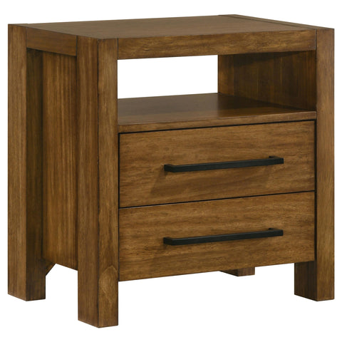 Fanning 4-piece California King Bedroom Set Warm Brown