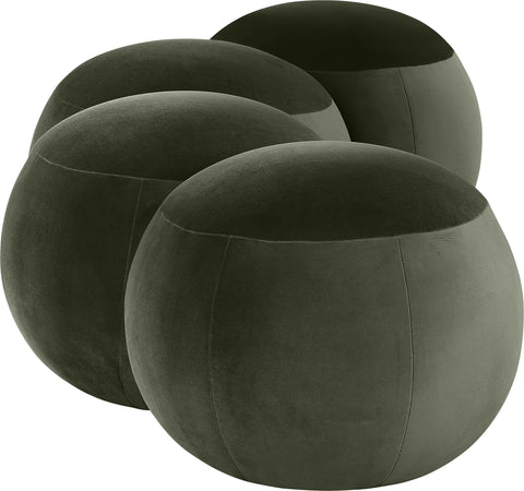 Mira Green Velvet Upholstered Bench, 1 Piece