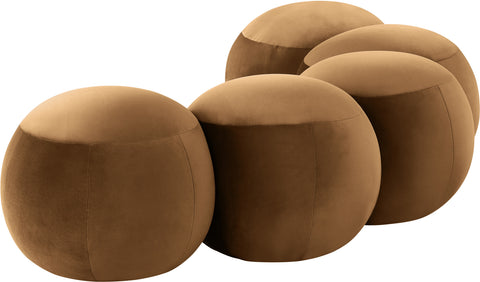 Mira Saddle Velvet Upholstered Bench, 1 Piece (Style 2)