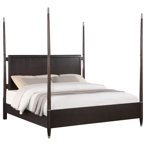 Felton Wood Queen Poster Bed BrownBrown