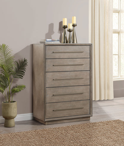 Gwyneth 8-drawer Bedroom Chest Washed OakTaupe Oak