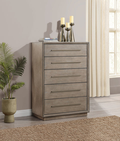 Gwyneth 8-drawer Bedroom Chest Washed OakTaupe Oak