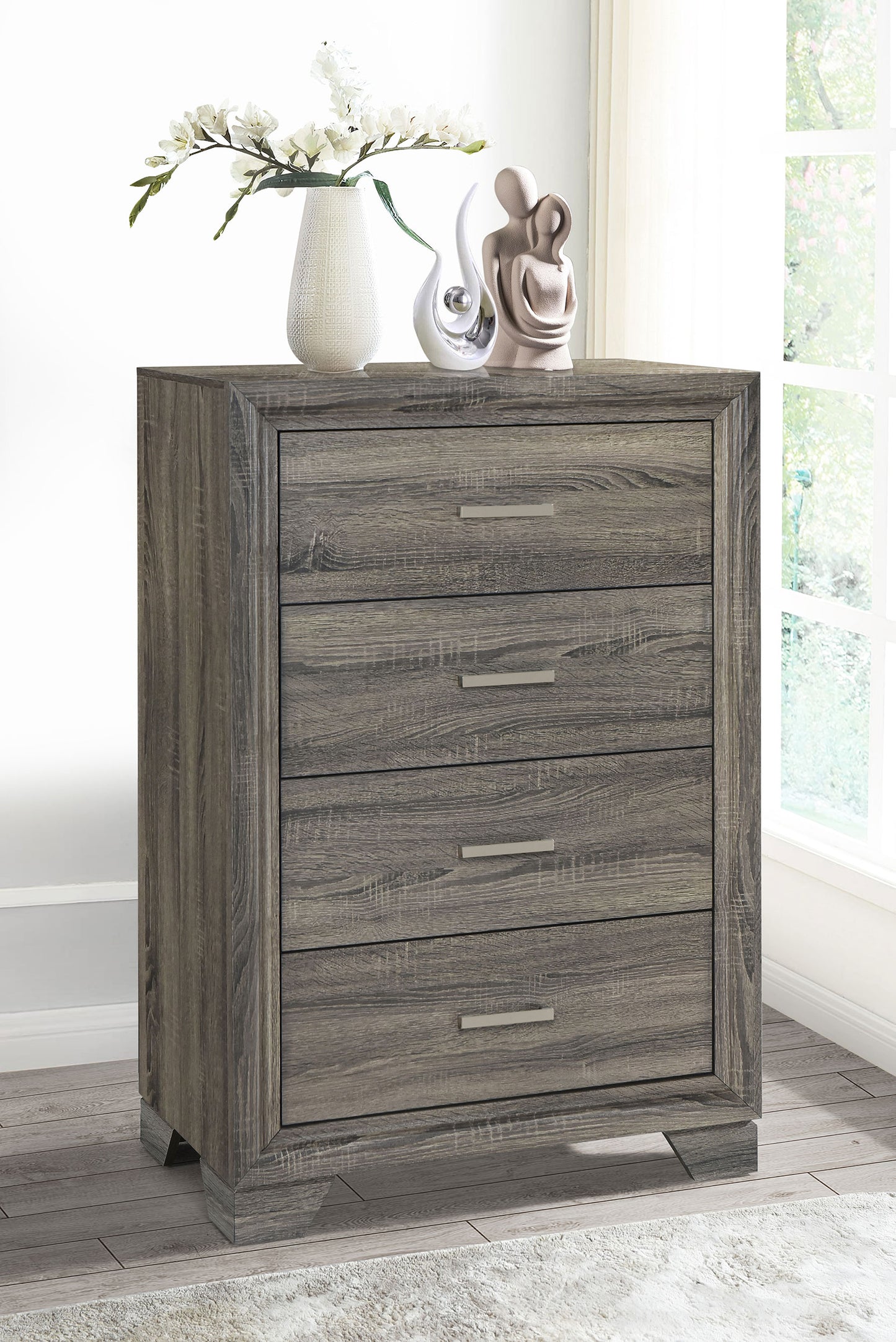 umbridge 4-drawer chest of drawers brown oakbrown oak