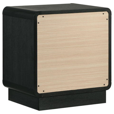 Trini 5-piece Full Bedroom Set Black
