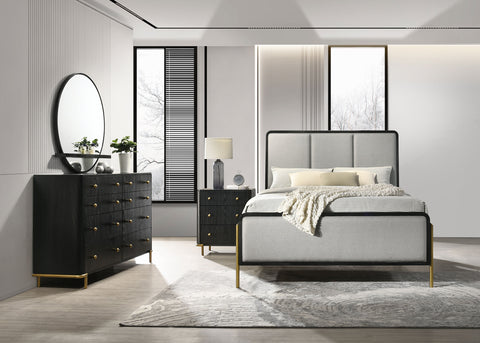 Elmcrest 4-piece Eastern King Bedroom Set Black and GreyBlack / Grey