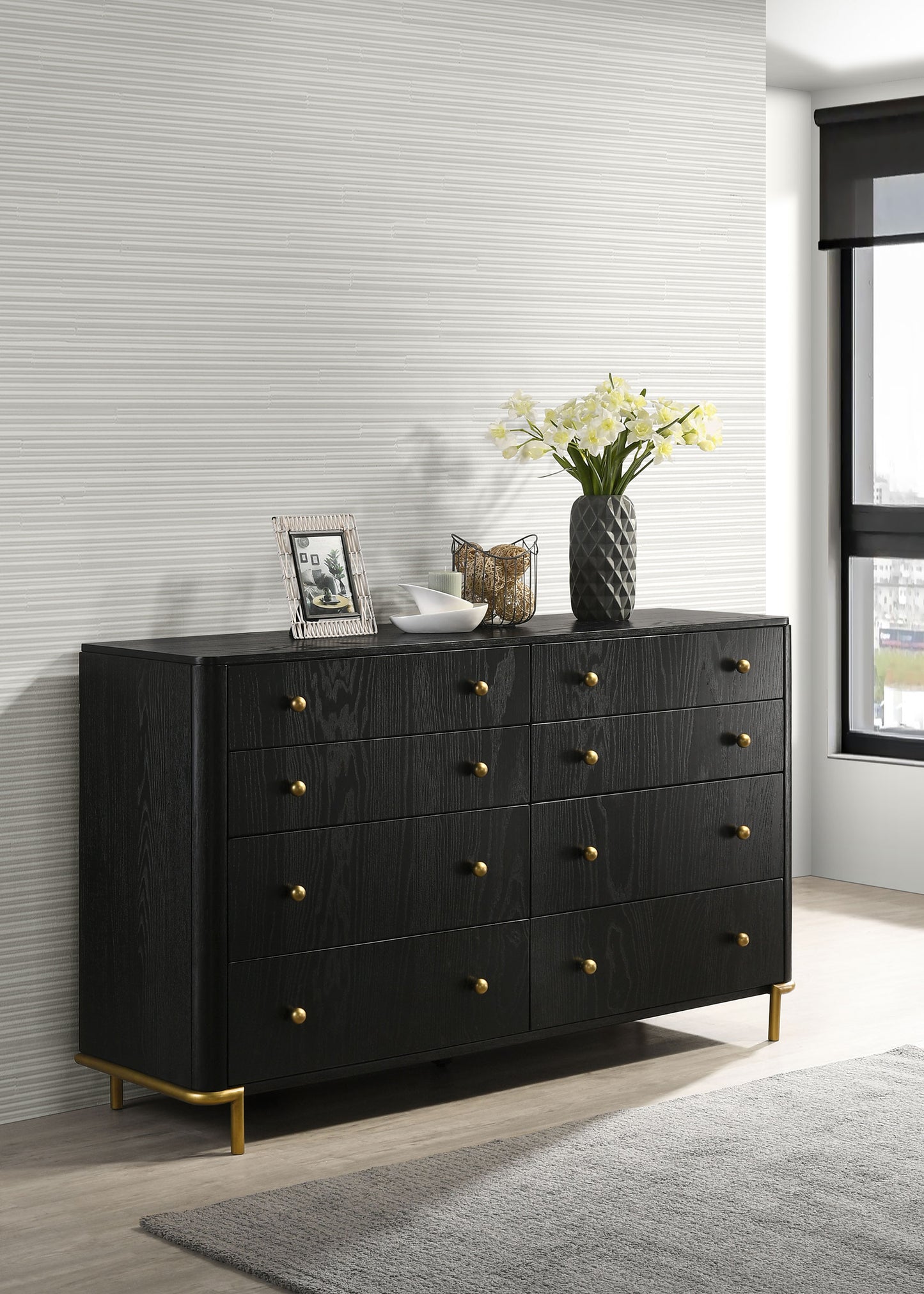 janine 8-drawer dresser black