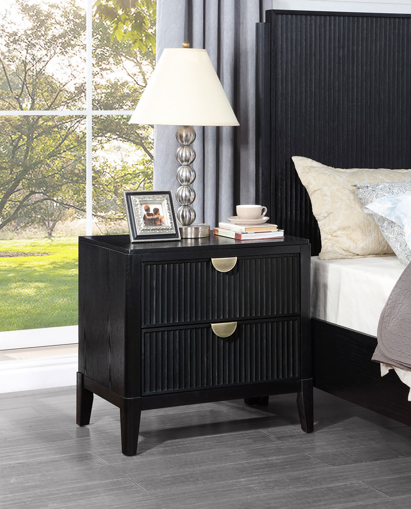 thatcher 2-drawer nightstand black