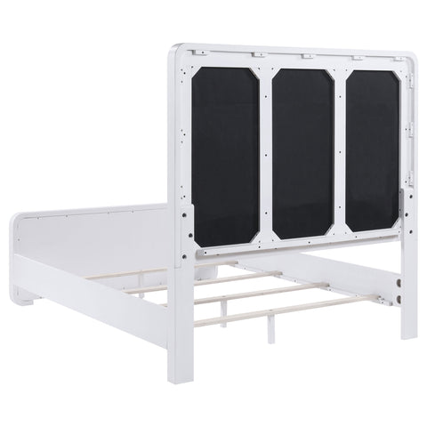 Aghes 5-piece Queen Bedroom Set Pearl WhitePearl White