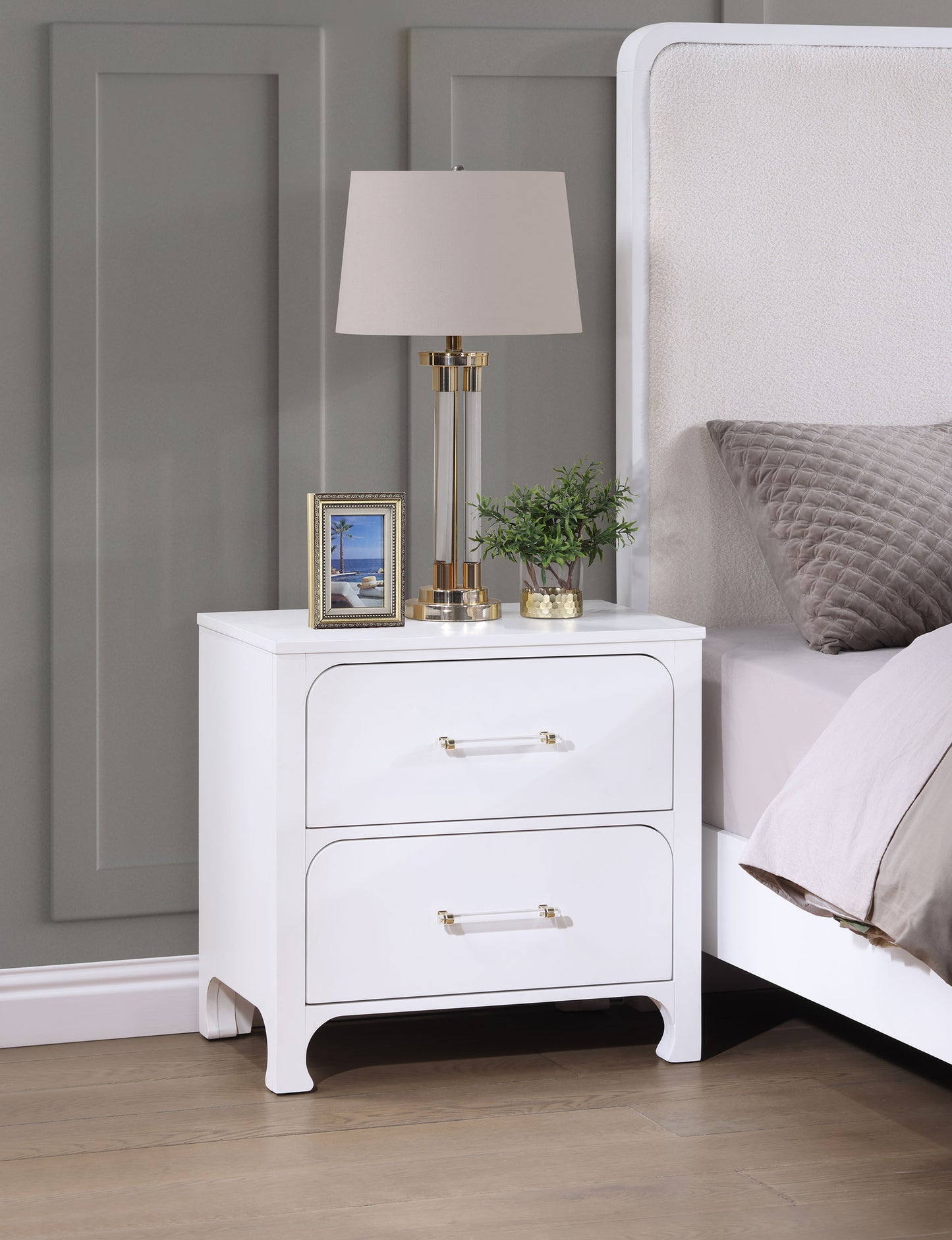 hillcrest 2-drawer nightstand pearl white