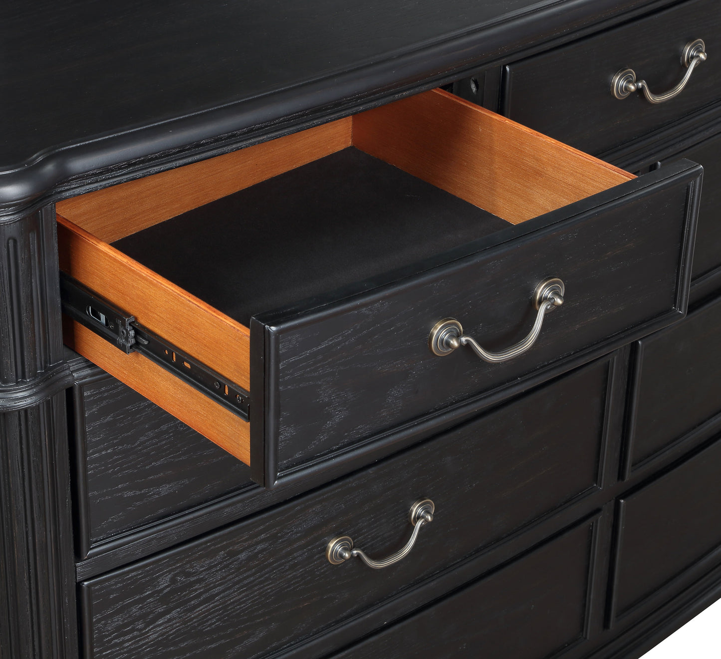 stillwood 9-drawer dresser black