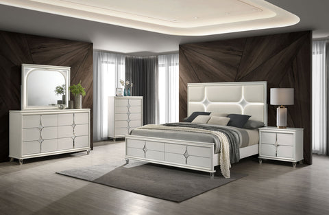 Vicente 5-piece California King Bedroom Set Pearl WhitePearl White