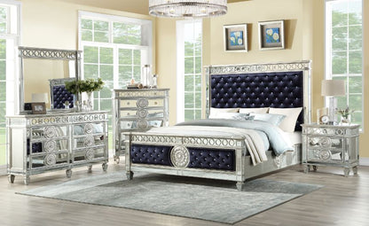 QUEEN BED