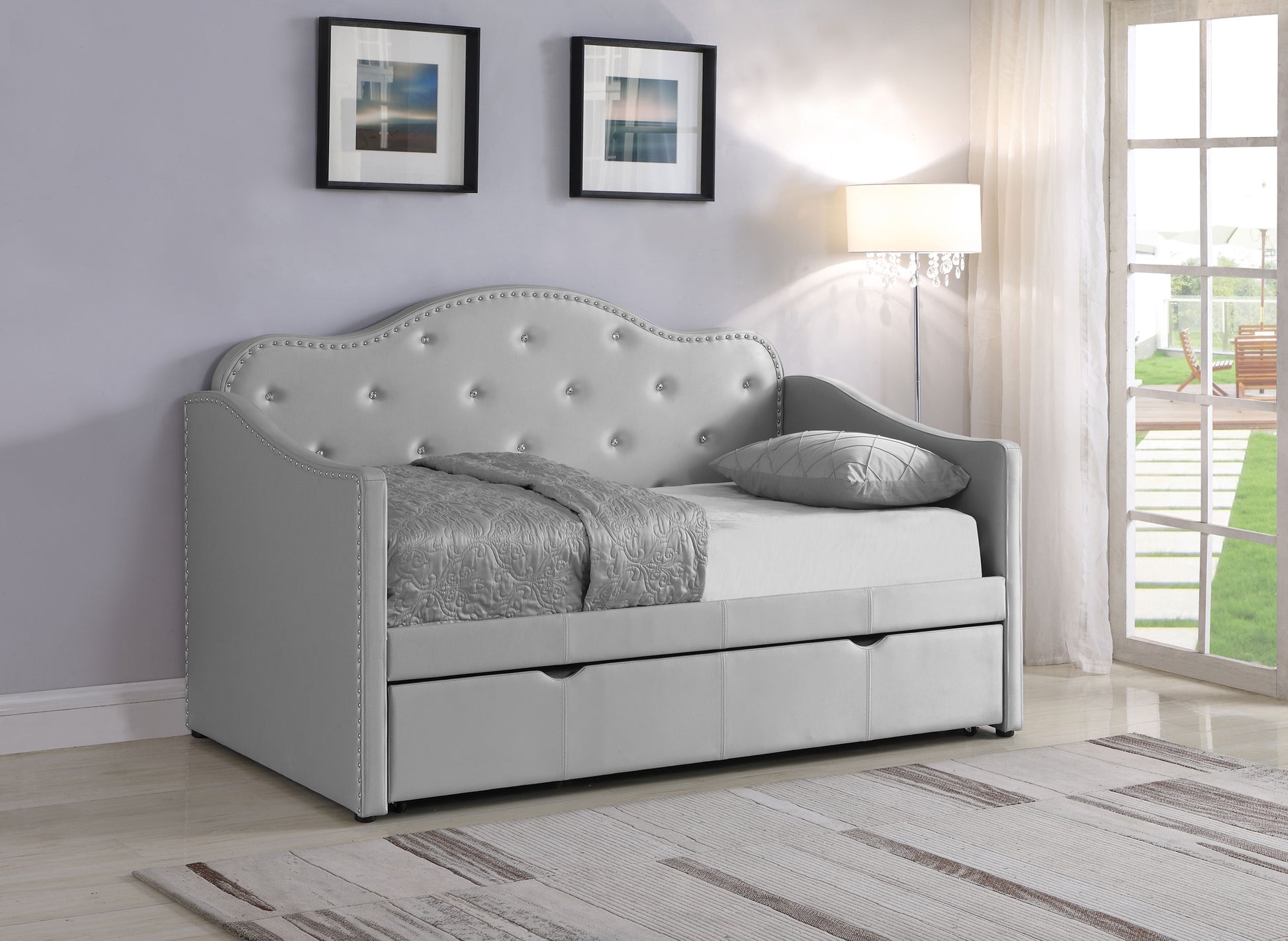 Twin Daybed W/ Trundle