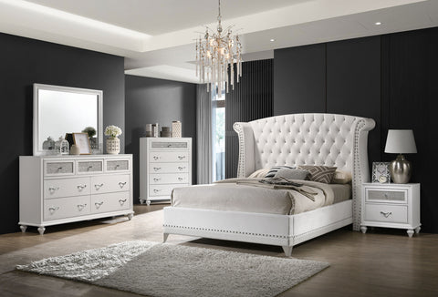 Devlin 5-piece Eastern King Bedroom Set White