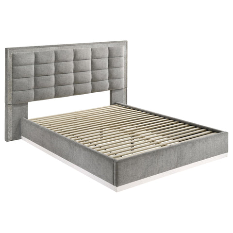 Cayenne 4-Piece Queen Platform Bedroom Set Grey and White High Gloss