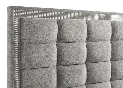 Cayenne Queen Chenille Platform Bed Grey and White High Gloss