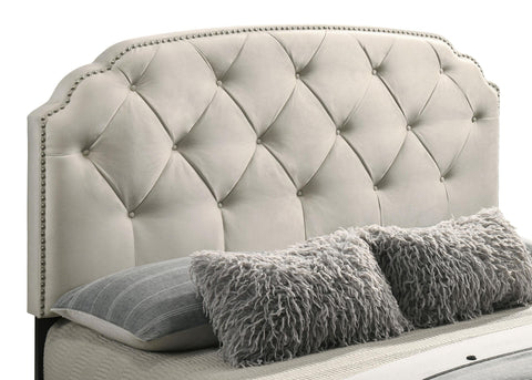 Lewes 4-drawer Upholstered Eastern King Storage Bed Cream