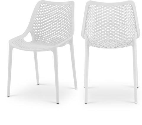Harlow White Plastic Outdoor Patio Dining Chair, 4-Piece
