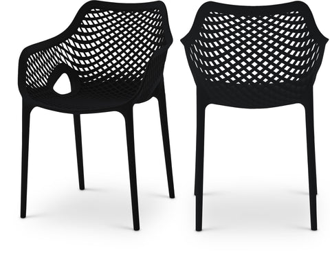 Harlow Black Plastic Outdoor Patio Dining Chair, 4-Piece (Style 2)