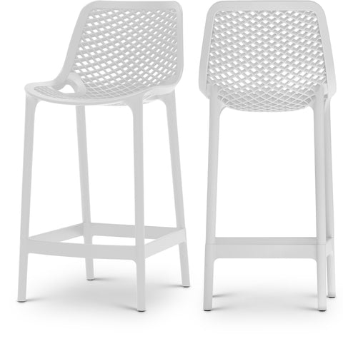 Harlow White Plastic Outdoor Patio Stool, 4-Piece