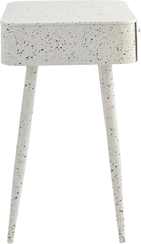 Celeste 17" White Iron Nightstand, 1 Piece (Style 2)