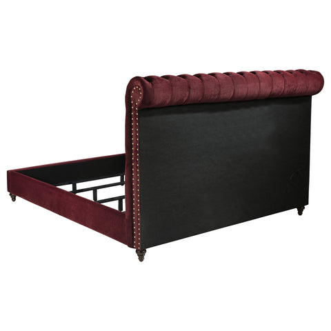 Myles 4-piece California King Bedroom Set Red and Dark OakWine Red / Dark Oak