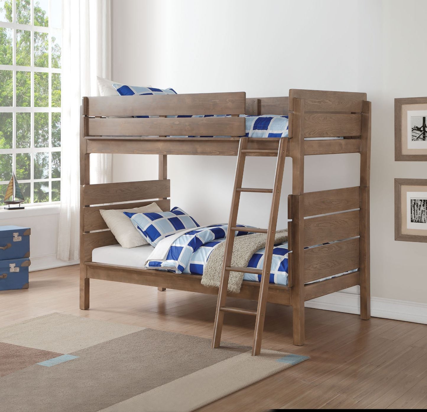 twin/twin bunk bed