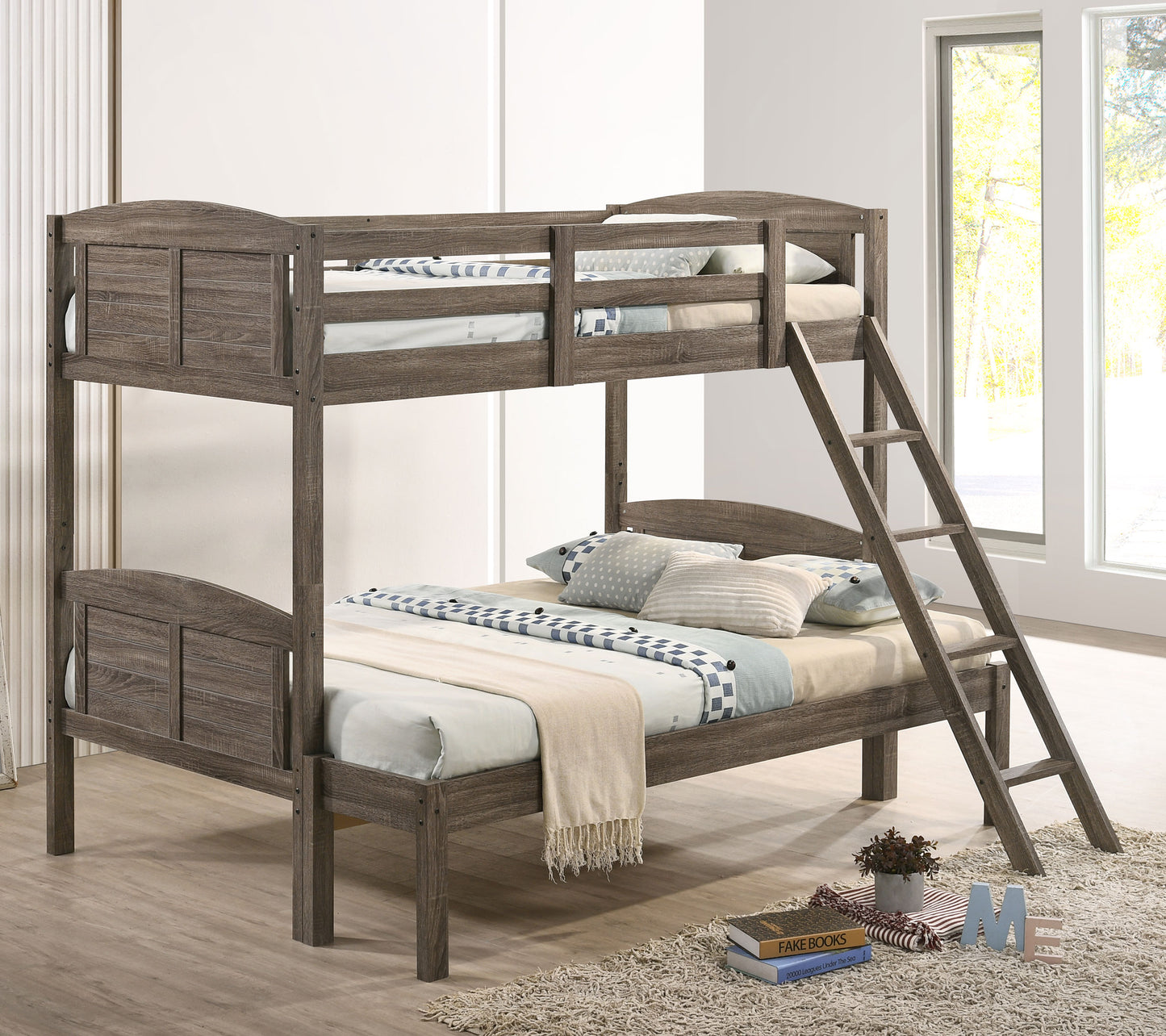 twin / full bunk bed