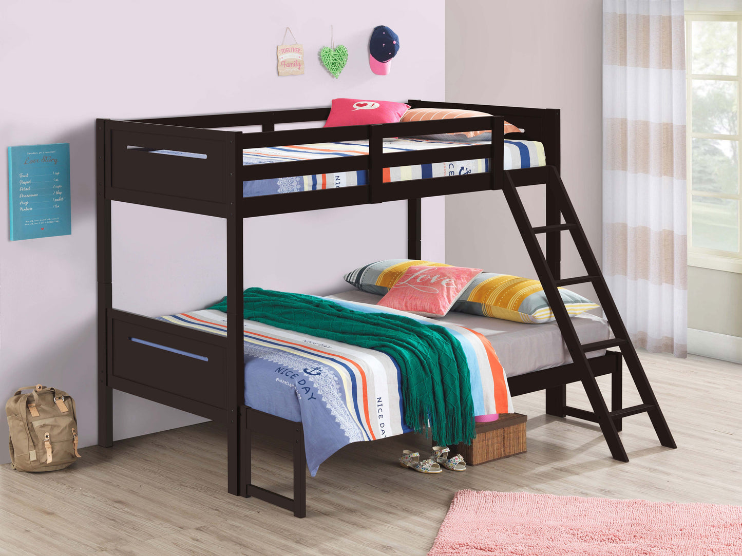 twin / full bunk bed