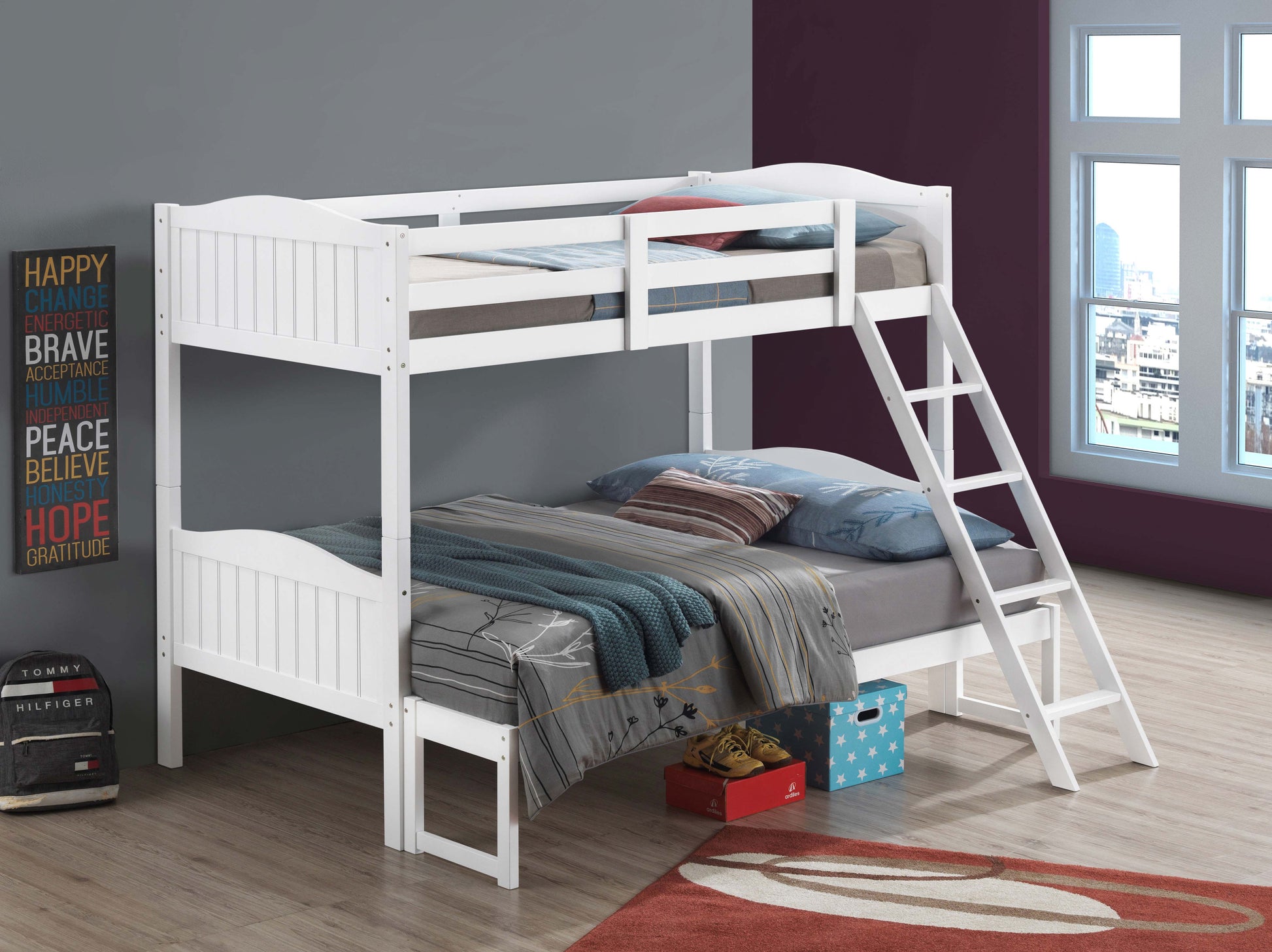 Twin / Full Bunk Bed