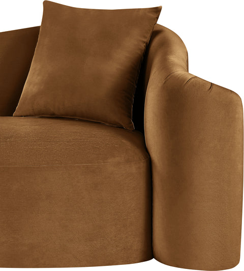 Elara Saddle Velvet Upholstered Chair, 1 Piece