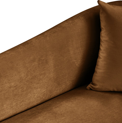 Elara Saddle Velvet Upholstered Chair, 1 Piece