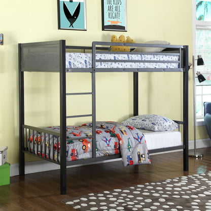 Twin / Twin Bunk Bed