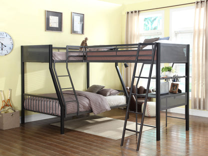 Twin / Full / Twin Triple Bunk Bed