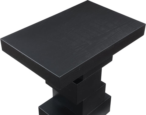 Tremblay Black End Table ET