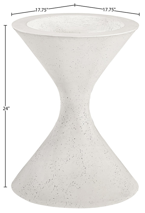 Celine 17.75" Cream Indoor / Outdoor Concrete Planter, 1 Piece (Style 2)