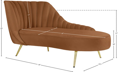 Lily Saddle Velvet Chaise Chaise