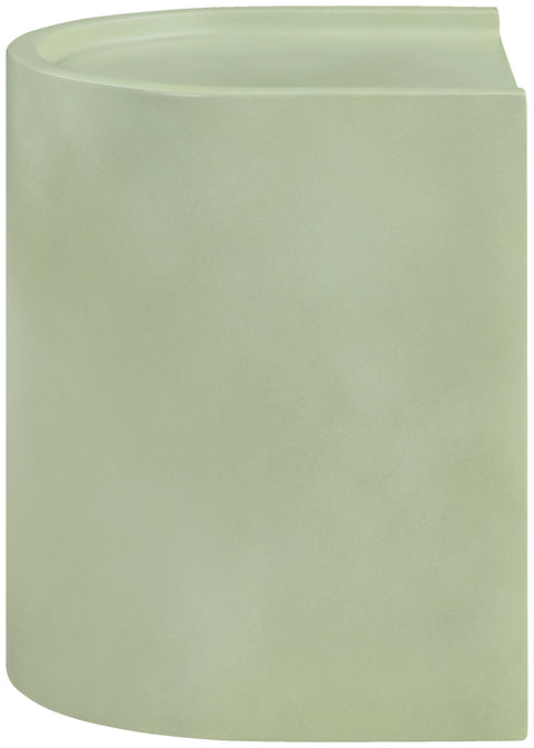 Yara Green Concrete Indoor/Outdoor End Table, 1 Piece