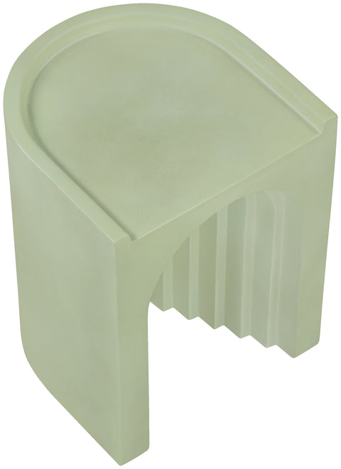 Yara Green Concrete Indoor/Outdoor End Table, 1 Piece