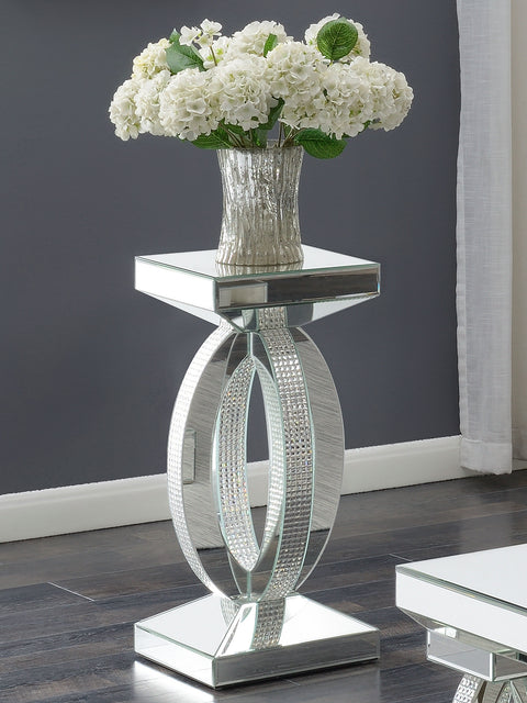 Delfin Square Mirrored Acrylic Crystal Side End Table SilverMirror